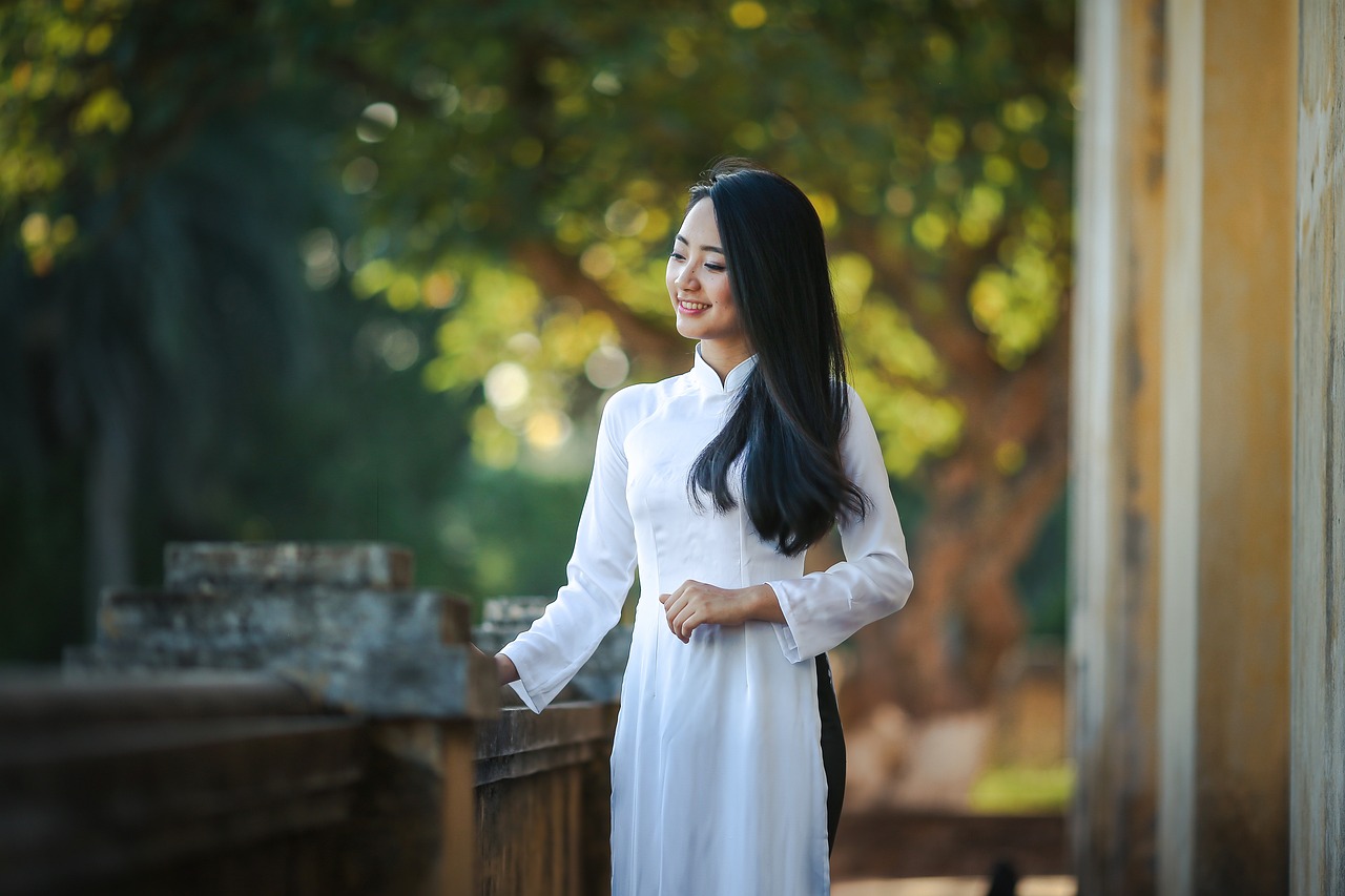 动漫女孩人物，探索二维世界的魅力角色