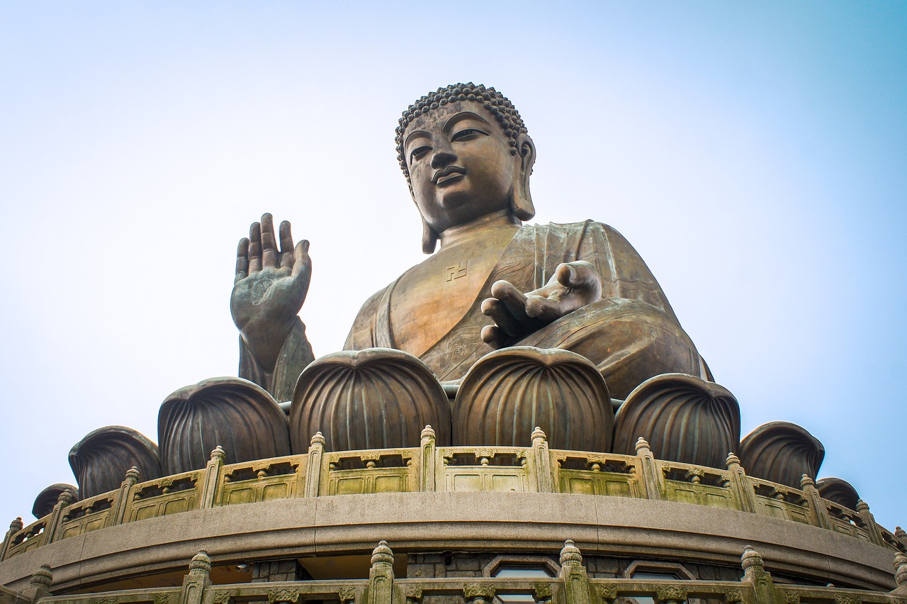 港台老男星，魅力传奇的人生之旅